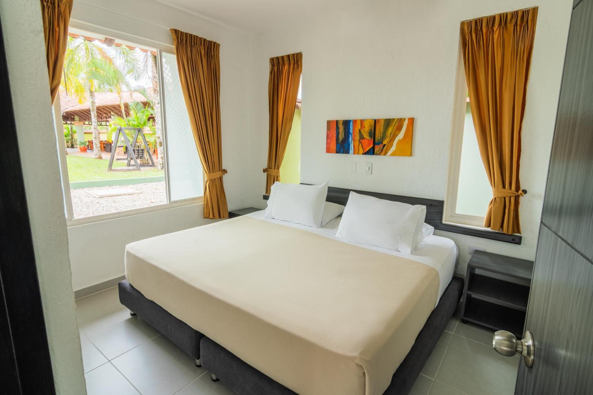 Hotel Paloverde Campestres